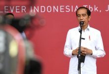 Photo of Presiden Jokowi Tinjau Pelaksanaan Perdana Vaksinasi Covid-19 Gotong Royong untuk Pekerja