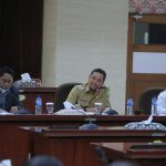 Wali Kota Tangerang H. Arief R. Wismansyah rapat dengan Banang. Foto : Istimewa